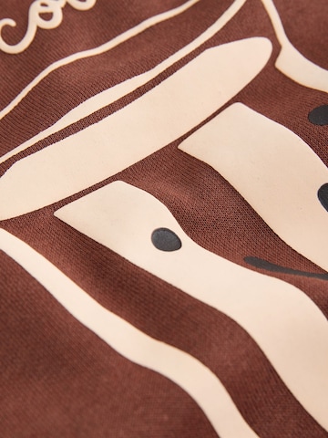 Next - Sudadera en marrón