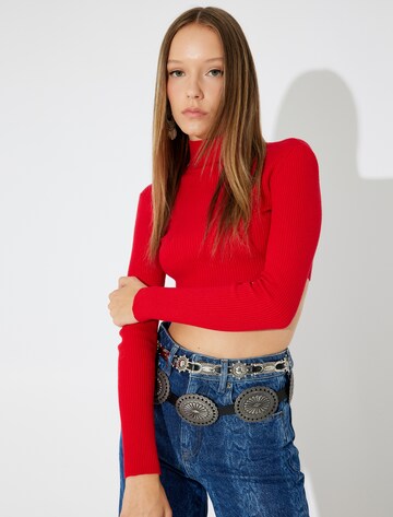 Koton Sweater in Red: front