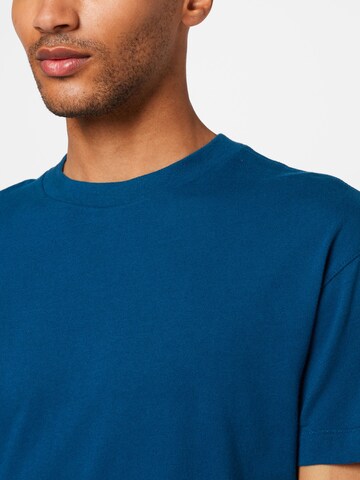 Abercrombie & Fitch T-Shirt in Blau