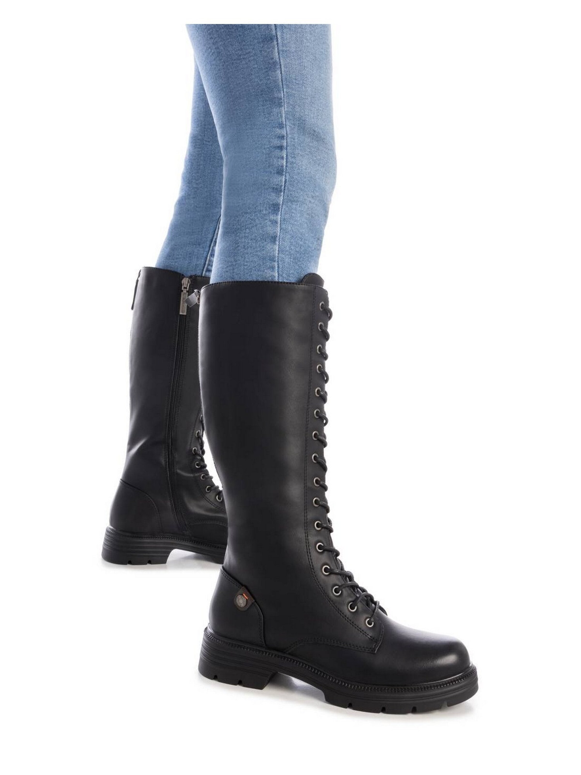 Stivale stringato 'Stivale  - 173025' di Refresh in nero