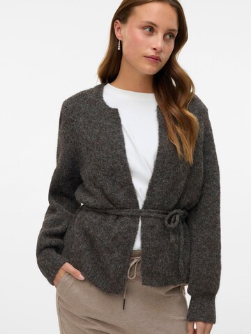 VERO MODA Cardigan i brun