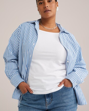 T-shirt WE Fashion en blanc