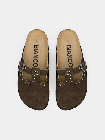 Saboți 'BIAMIAMI' de la Bianco pe maro