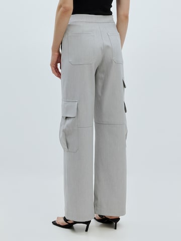 Loosefit Pantaloni cargo 'Jill' di EDITED in grigio