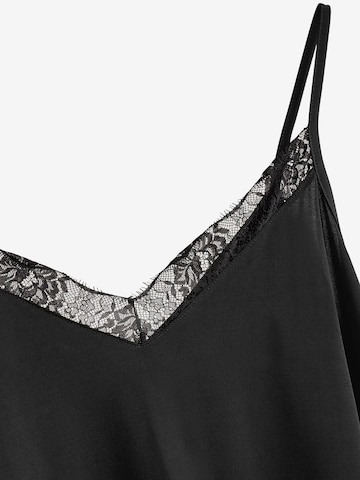 Shape Of You Top – černá