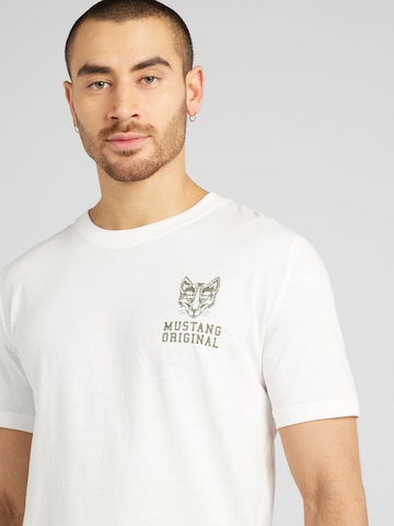 MUSTANG T-Shirt 'Alex' in Weiß