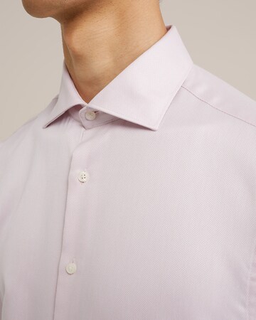 Slim fit Camicia business di WE Fashion in rosa