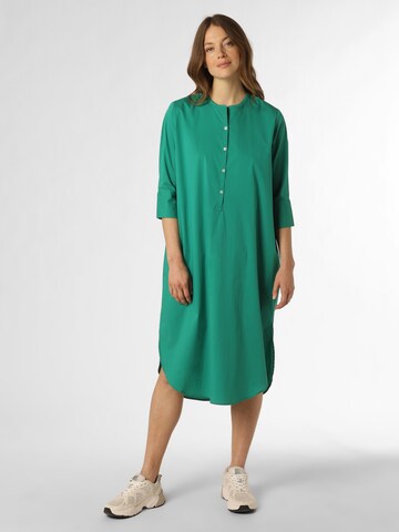 Robe apriori en vert : devant