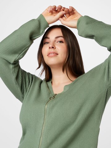 Vero Moda Curve Knit Cardigan 'GOLD' in Green