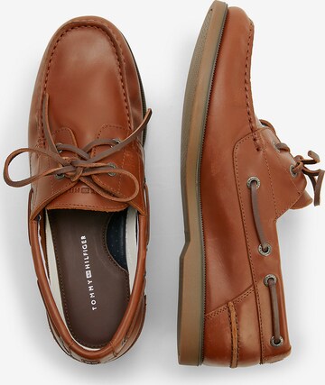 TOMMY HILFIGER Moccasins in Brown