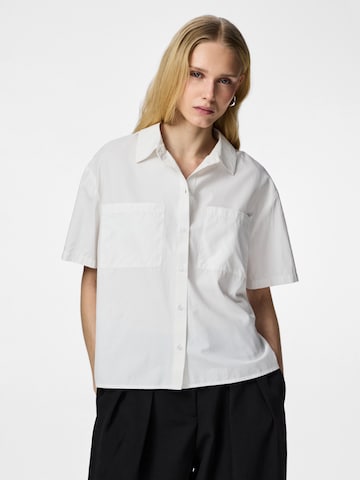 Camicia da donna 'PCMELIA' di PIECES in bianco: frontale