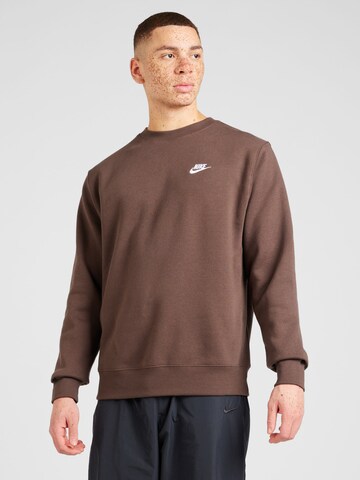 Nike Sportswear Regular Fit Sweatshirt 'CLUB' in Braun: Vorderseite