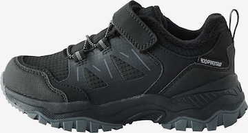 Next Low shoe in Black: front