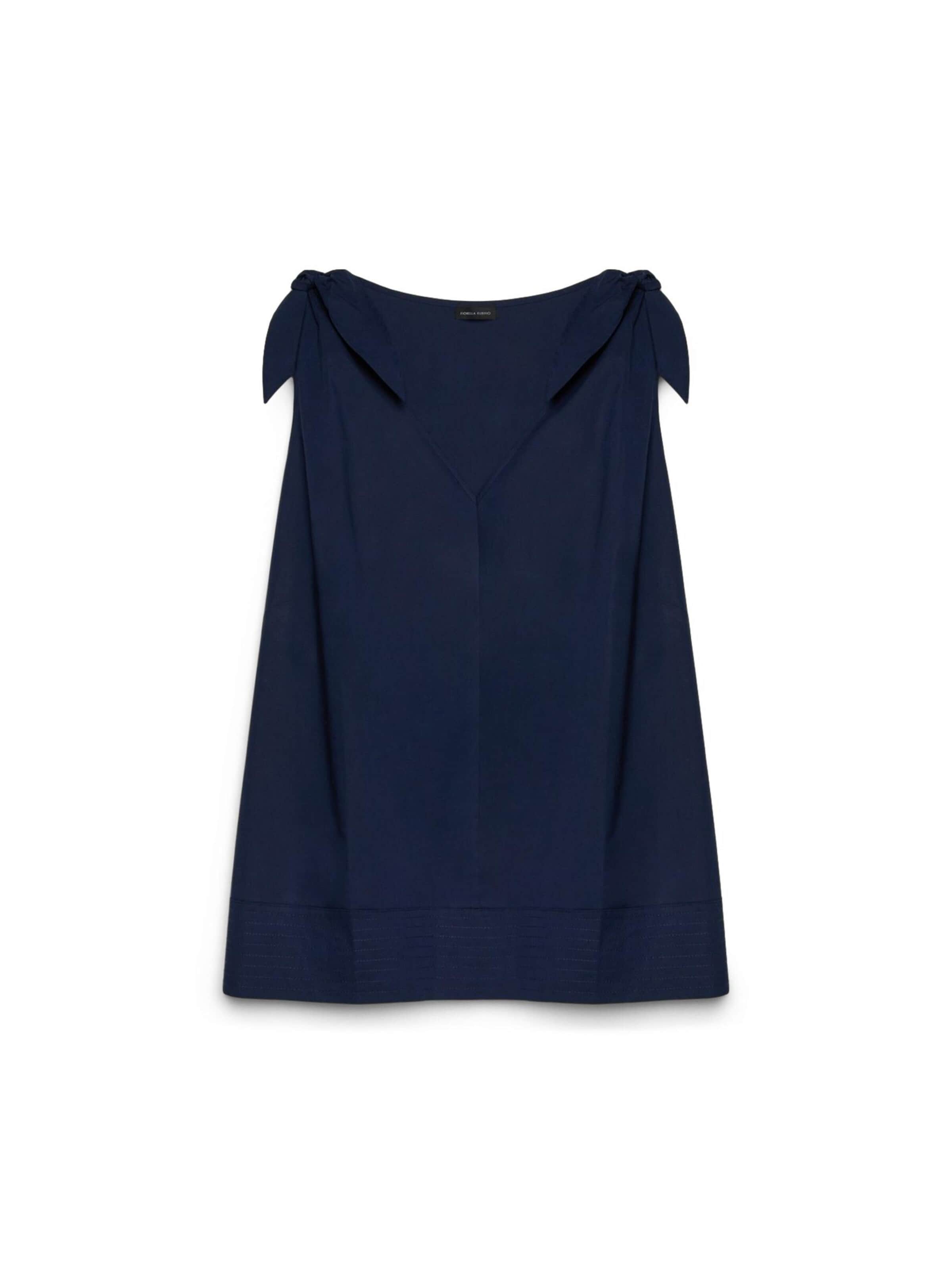 Fiorella Rubino - Top en azul: frente