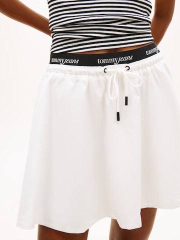 Tommy Jeans Skirt in White