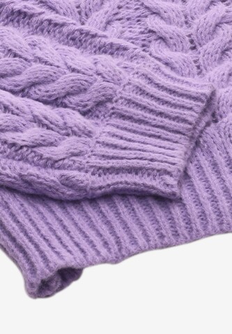 MYMO Sweater in Purple