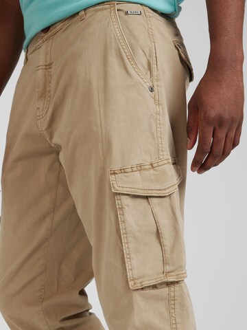 BLEND Regular Cargo Pants in Brown