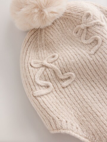 Next Beanie in Beige