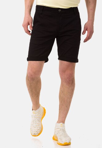 CIPO & BAXX Regular Pants in Black: front