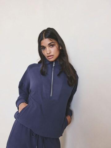 Next Pulóver - kék: elől