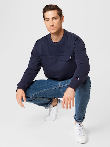 Champion Authentic Athletic Apparel Sweatshirt i blå