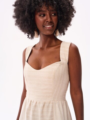Blue Shadow Dress in Beige: front