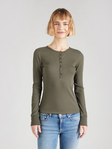 GAP - Camisa em verde: frente