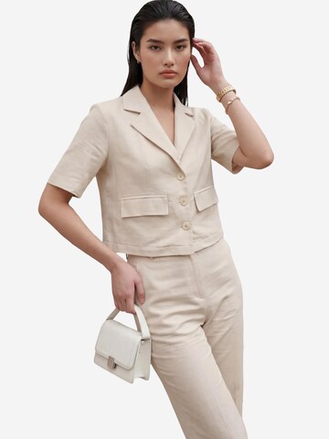 My fashion Pantsuit in Beige