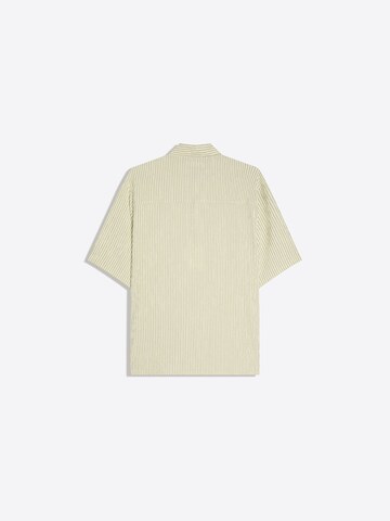 Bershka Comfort Fit Košeľa - Zelená