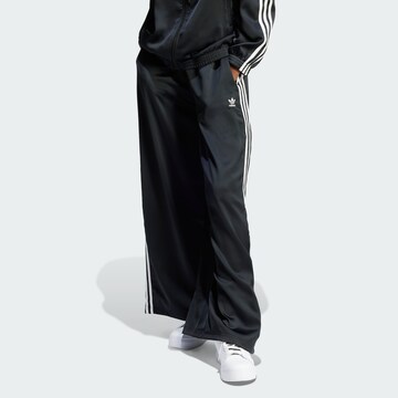 ADIDAS ORIGINALS Baggy Byxa i svart: framsida