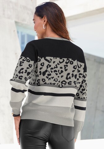 LASCANA Pullover in Grau