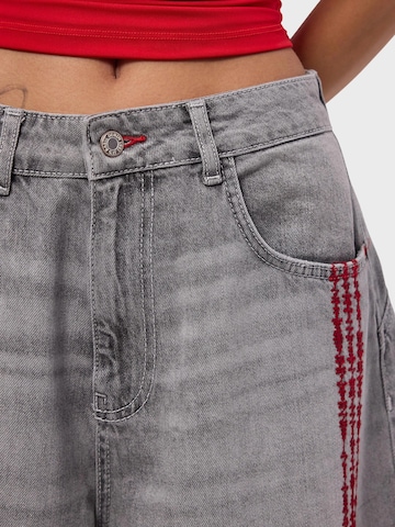 IT'S BASIC Baggy Jeans 'BERMUDA DENIM SHORT' in Grey
