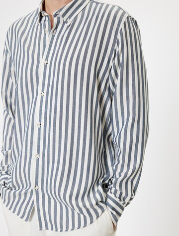 Koton Slim fit Overhemd in Blauw