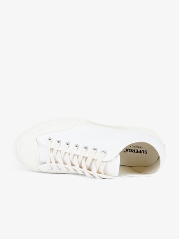 SUPERGA Sneaker in Weiß
