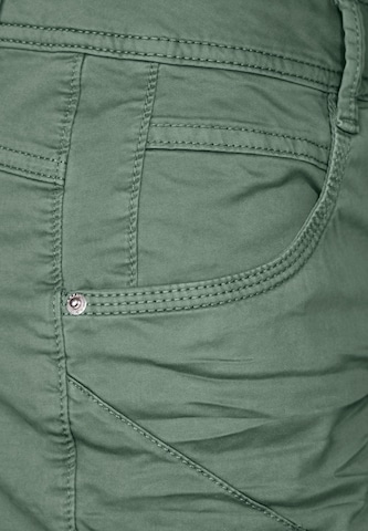 Coupe slim Pantalon 'Scarlett' CECIL en vert