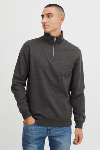 11 Project Sweater in Grey: front