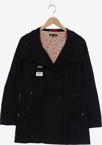 Sud express Jacket & Coat in M in Black: front