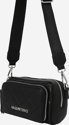 VALENTINO - Bolso de hombro 'OCARINA' en negro: frente