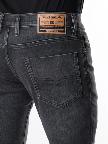 DIESEL Skinny Jeans 'TEPPHAR-X' in Grijs
