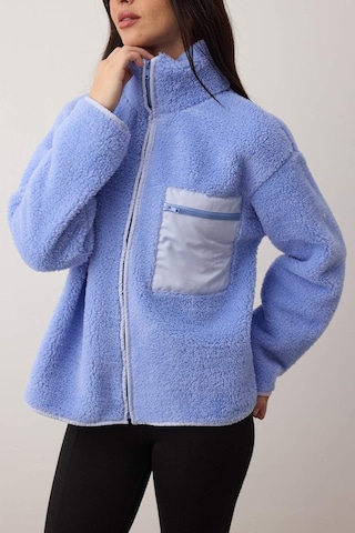 Veste en polaire Trendyol en bleu