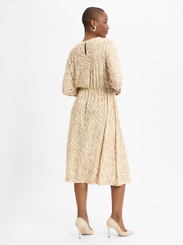Betty & Co Kleid in Gelb