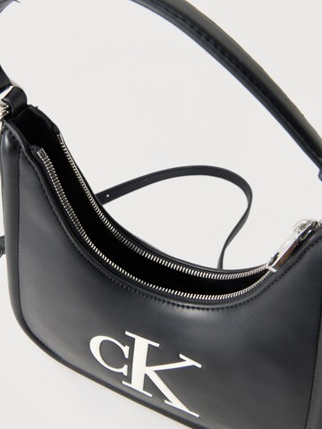 Calvin Klein Shoulder bag in Black