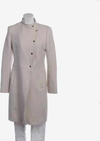 Windsor Jacket & Coat in M in White: front