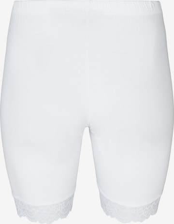 Skinny Leggings di Zizzi in bianco