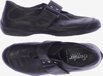 SEMLER Flats & Loafers in 37 in Black: front