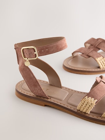 Next Sandale in Braun