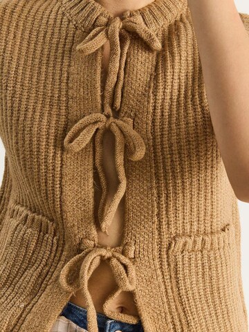 Gilet in maglia di Bianco Lucci in beige