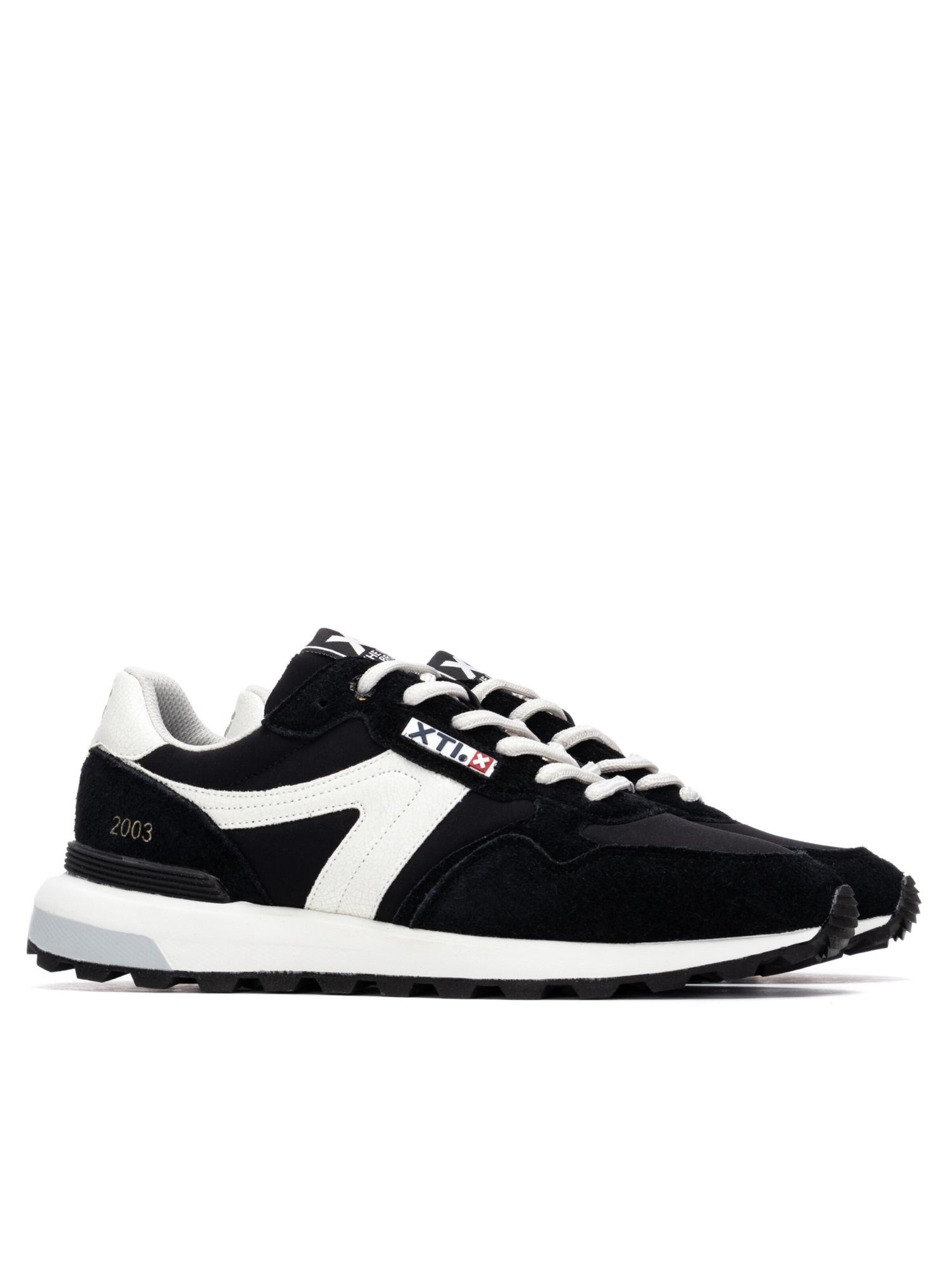 Xti Athletic Shoes in Black