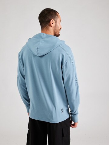 On Sweatshirt 'Movement' in Blau
