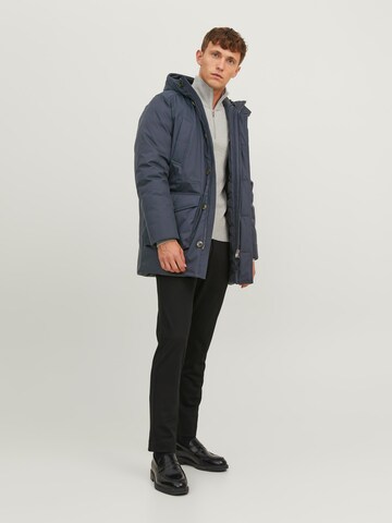 JACK & JONES Parka zimowa 'Clement' w kolorze niebieski